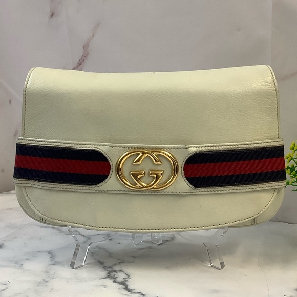 GUC Gucci Cream Leather Clutch with Gold Accent - Picture 1 of 8